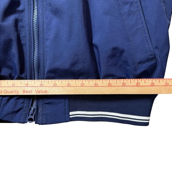 Lands End Windbreaker Jacket Mens M Navy Blue
Front Zip Basball Style TJ-9228 - Picture 11 of 12